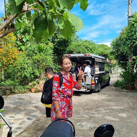 Hello Sichang Bungalow Ко Си Чанг Екстериор снимка