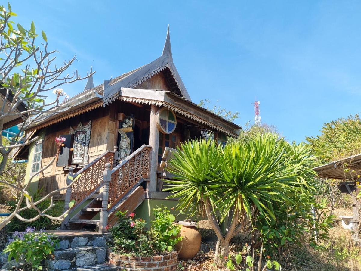 Hello Sichang Bungalow Ко Си Чанг Екстериор снимка